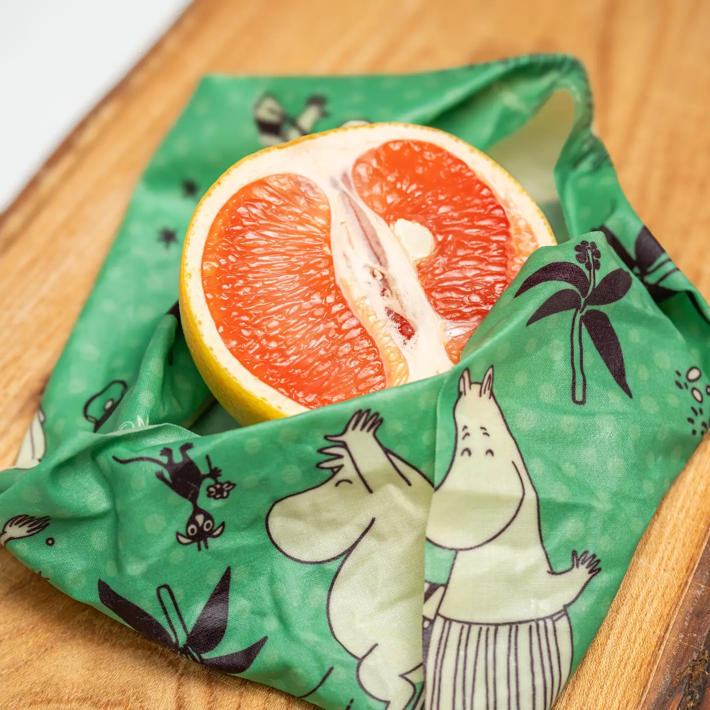 GUSTAF OCH LINNEA Beeswax  food wraps  3-Pack "Tending the Earth"