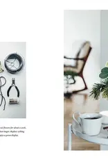 COZY PUBLISHING Green Christmas