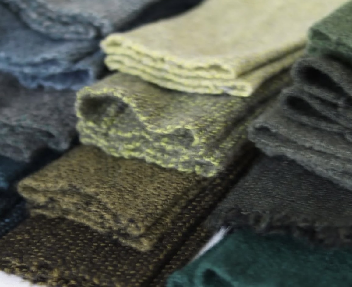 KNITWORKS Merino wrist warmers