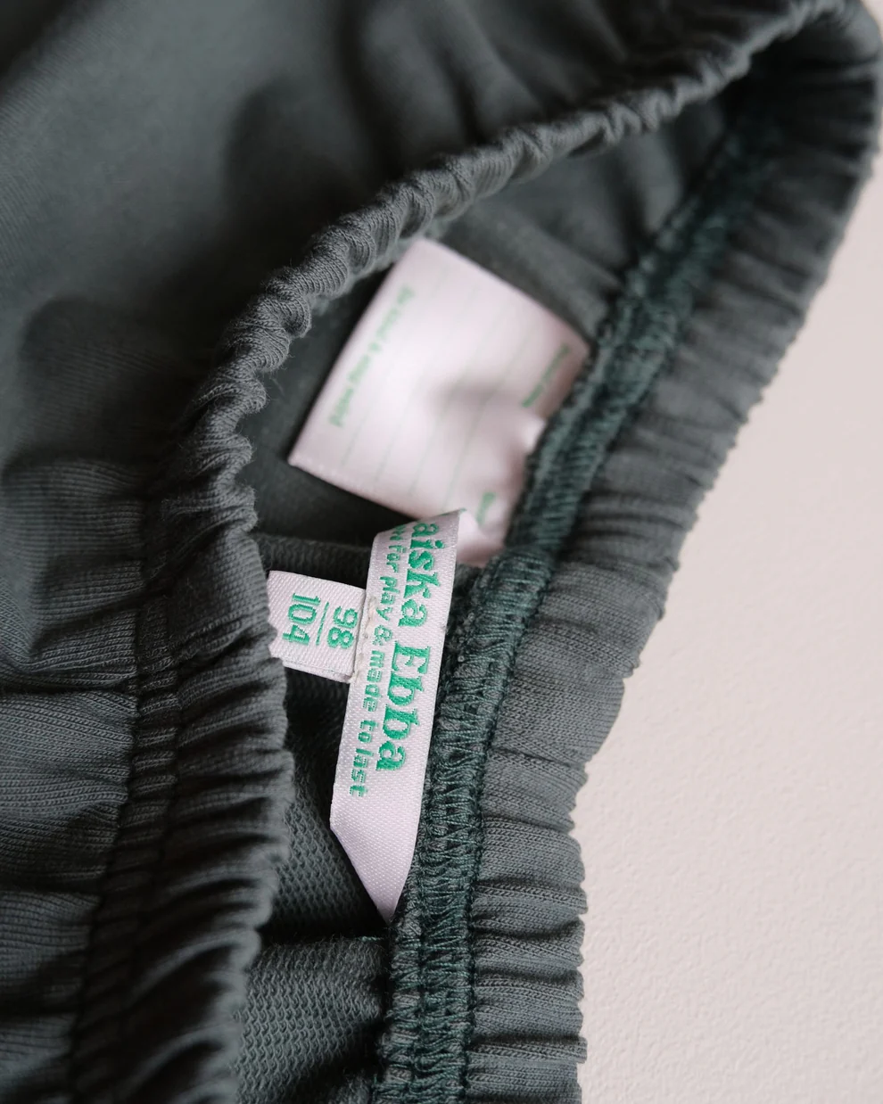 LAISKA EBBA Kids Sport Shorts Green