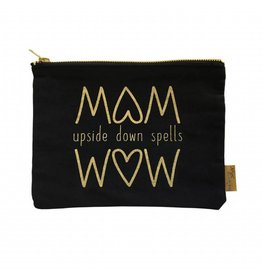 Etui MOM upside down spells WOW