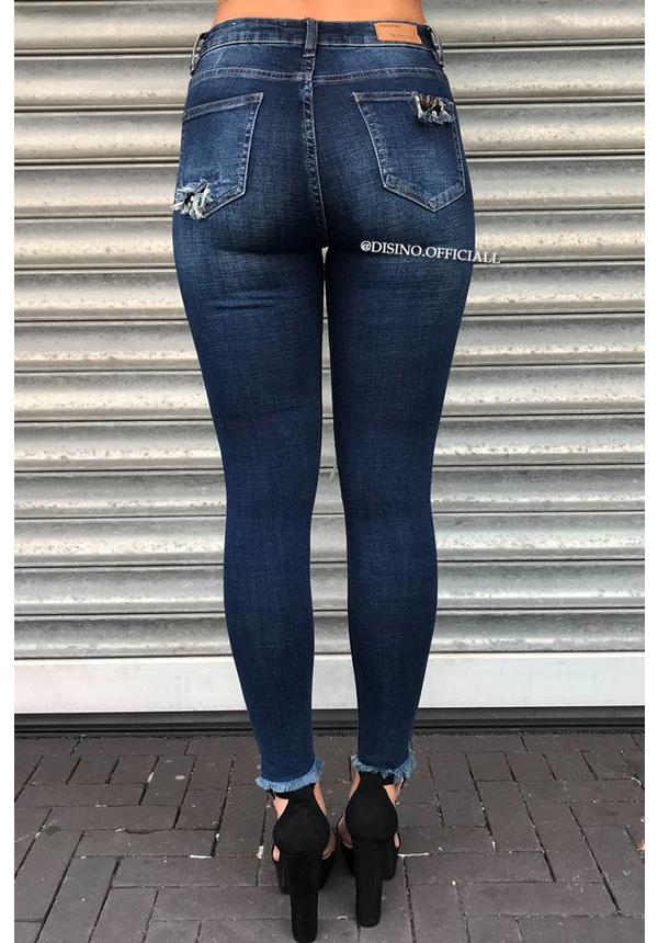 QUEEN HEARTS JEANS - DARK BLUE - SKINNY RIPPED KNEE DETAIL - 9289