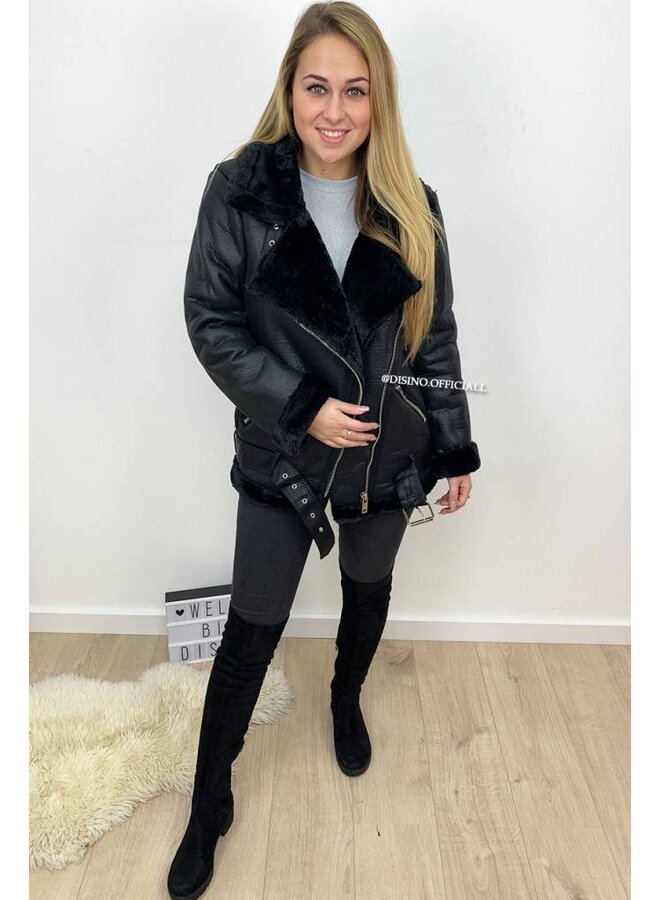 BLACK - PREMIUM QUALITY LAMMY COAT