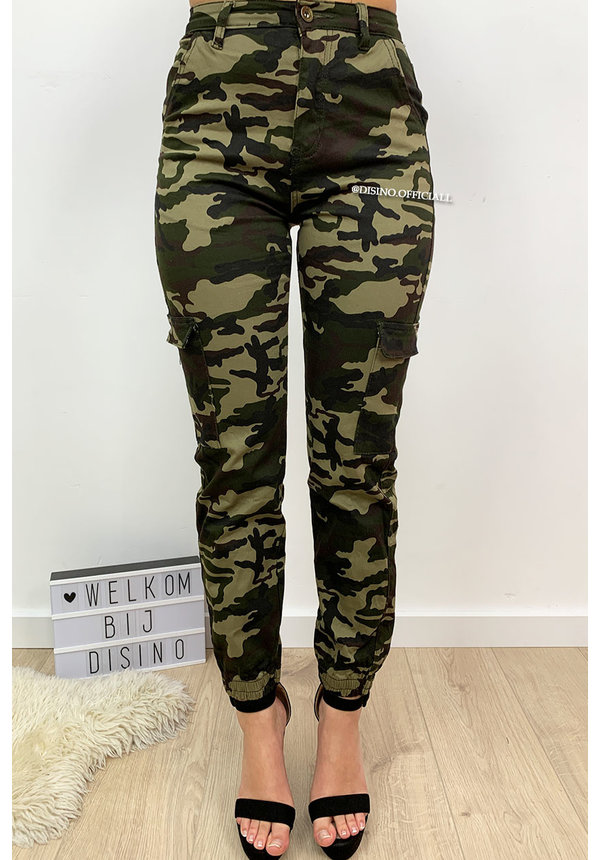 ARMY - 'BROOKE' - CAMO CARGO PANTS