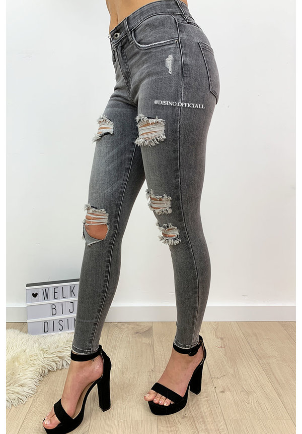 QUEEN HEARTS JEANS - LIGHT GREY - DISTRESSED SKINNY MEDIUM HIGH WAIST - 9526