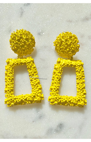 YELLOW - QUEEN EARRINGS 