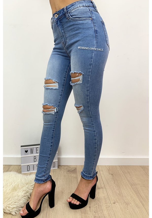 QUEEN HEARTS JEANS - LIGHT BLUE - HIGH 