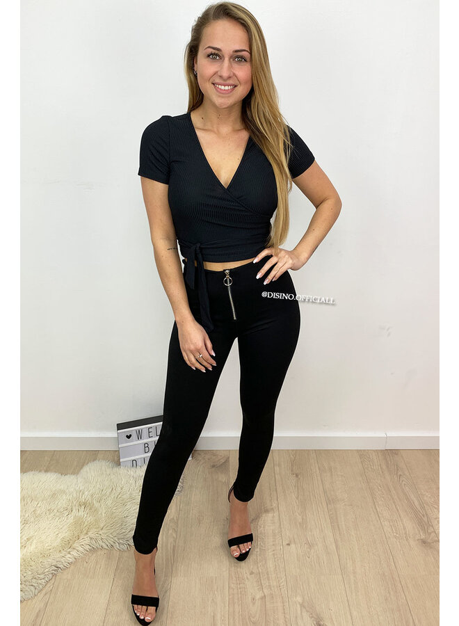 BLACK - 'KHLOE' - HIGH WAIST TREGGING PANTS WITH ZIP
