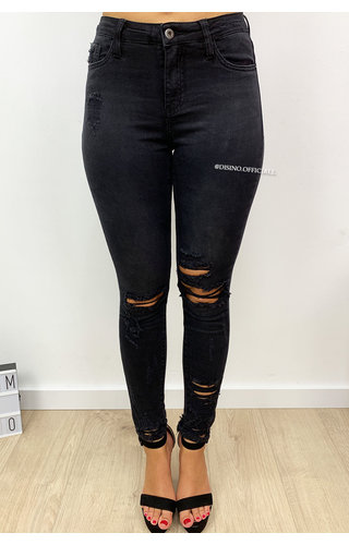 QUEEN HEARTS JEANS - BLACK - SKINNY RIPPED RIPS DETAIL - 9205 QUEEN HEARTS JEANS - BLACK - SKINNY RIPPED RIPS DETAIL - 9205