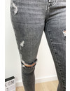 QUEEN HEARTS JEANS - GREY - HIGH WAIST DESTROYED SKINNY JEANS - 692