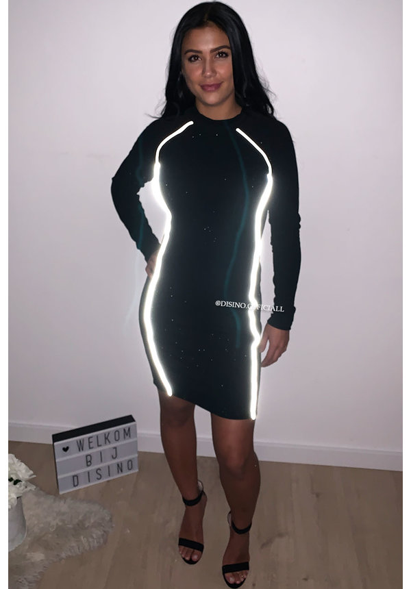 BLA22CK - 'KEIRA' - REFLECTIVE LINES BODYCON DRESS