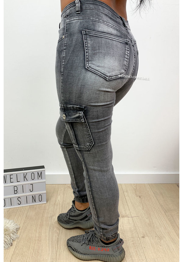 GREY - 'ALEXA' - SUPER STRETCH DENIM CARGO PANTS