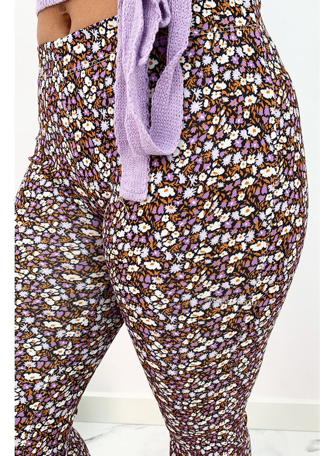 LILA - 'LOVEY' - CUTE FLORAL FLARED PANTS