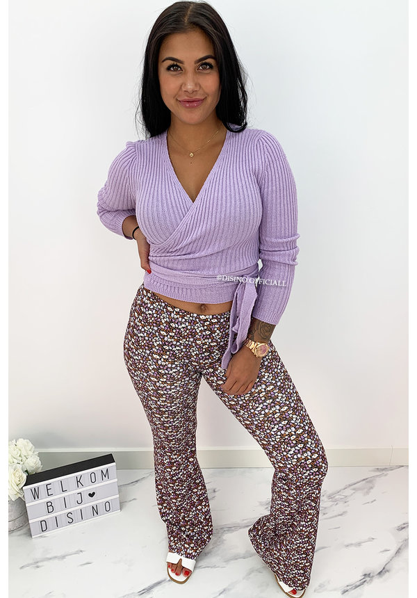 LILA - 'LOVEY' - CUTE FLORAL FLARED PANTS