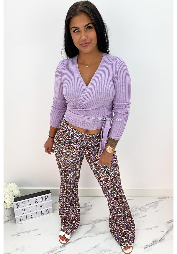 LILA - 'LOVEY' - CUTE FLORAL FLARED PANTS