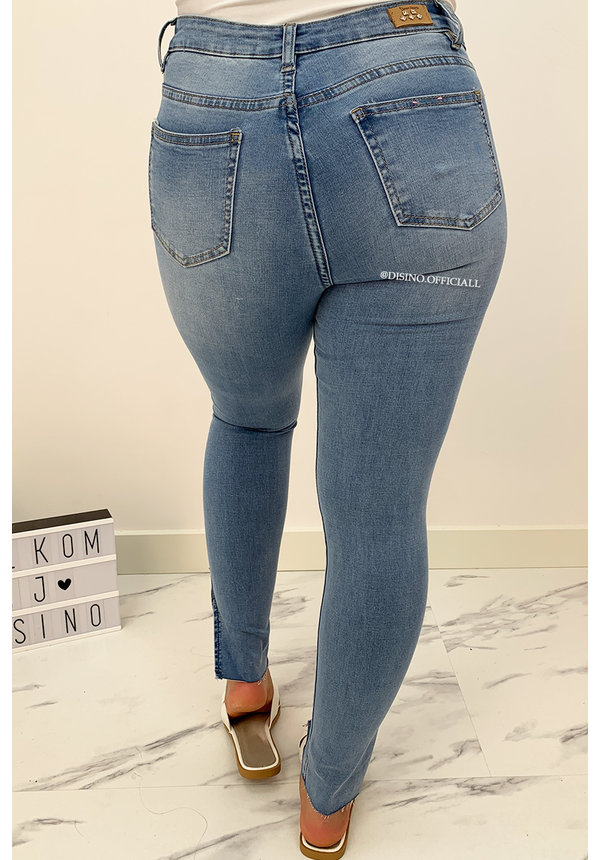 QUEEN HEARTS JEANS -  BLUE - PERFECT SKINNY SIDE SPLIT - 9371