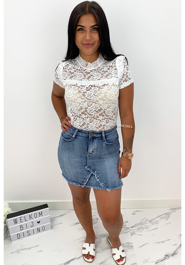 WHITE - 'MAIKE' - ALL OVER LACE SHORT SLEEVE TOP