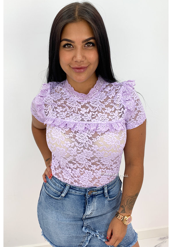 LILA - 'MAIKE' - ALL OVER LACE SHORT SLEEVE TOP