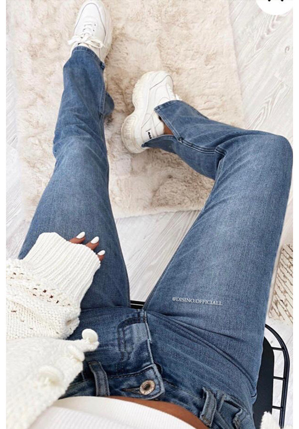 QUEEN HEART JEANS - BLUE - SUPER STRETCH FLARE JEANS SIDE SPLIT - 806