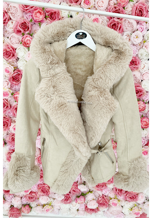 BEIGE - 'TABITHA' - SUPER QUALITY LAMMY FUR COAT