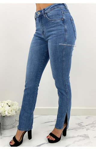 QUEEN HEART JEANS - BLUE - SUPER STRETCH STRAIGHT JEANS SIDE SPLIT - 838 QUEEN HEART JEANS - BLUE - SUPER STRETCH STRAIGHT JEANS SIDE SPLIT - 838