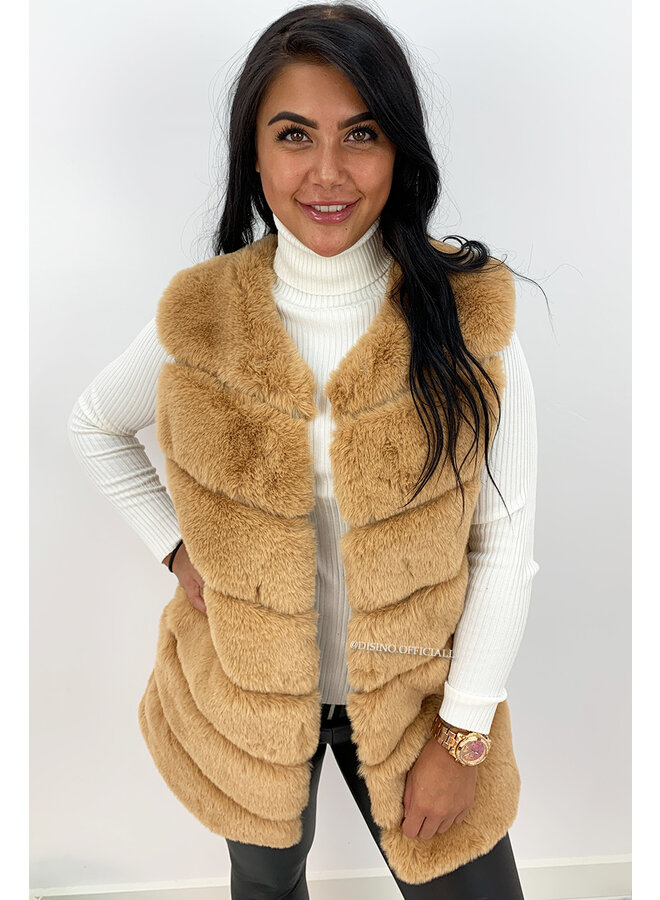 CAMEL  - 'GEMMA' - PREMIUM QUALITY FAUX FUR GILET