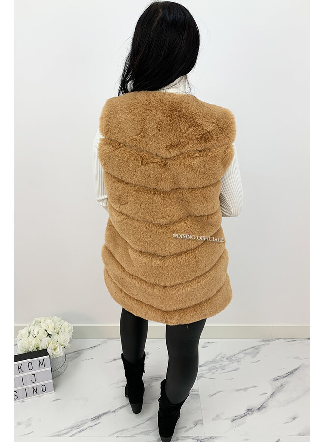CAMEL  - 'GEMMA' - PREMIUM QUALITY FAUX FUR GILET