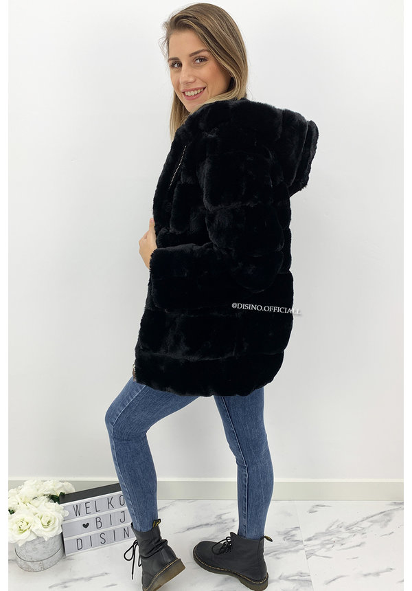 BLACK - 'CUDDLE ME' - PREMIUM QUALITY FAUX FUR COAT WITH CAPUCHON