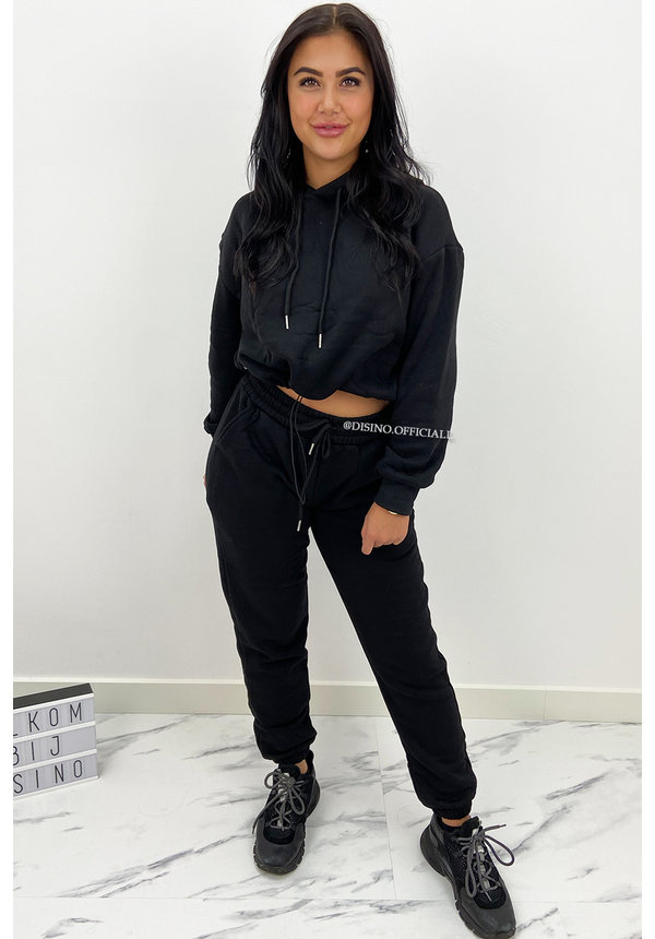 BLACK - 'LENORA' - CROPPED JOGGER SET