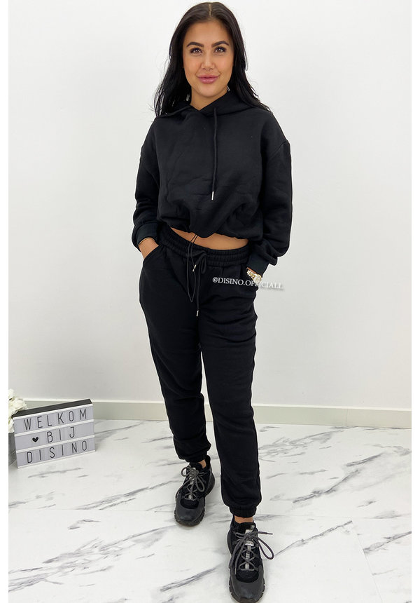 BLACK - 'LENORA' - CROPPED JOGGER SET