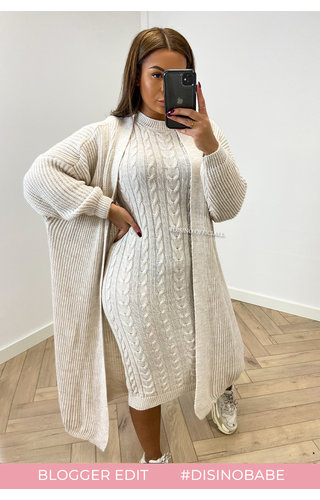 BEIGE - 'TYARA' - OVERSIZED KNITTED DRESS + VEST BEIGE - 'TYARA' - OVERSIZED KNITTED DRESS + VEST