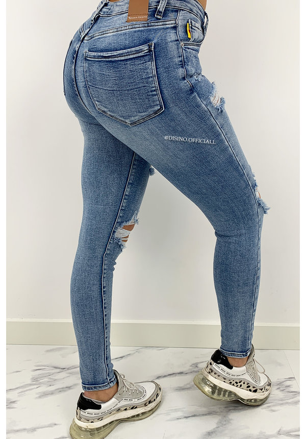 QUEEN HEARTS JEANS - WASHED BLUE - RIPPED SKINNY HIGH WAIST - 890