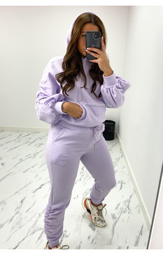 LILA - 'DONNA JOGGER SET' - RUCHED SLEEVE HOODIE + JOGGER PANTS LILA - 'DONNA JOGGER SET' - RUCHED SLEEVE HOODIE + JOGGER PANTS