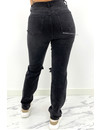 QUEEN HEART JEANS - BLACK - SUPER STRETCH RIPPED KNEE BOYFRIEND JEANS - 807