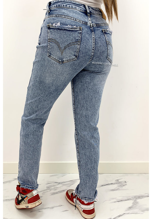 QUEEN HEART JEANS - WHITE WASH BLUE - STRETCH MUM JEANS - 3262