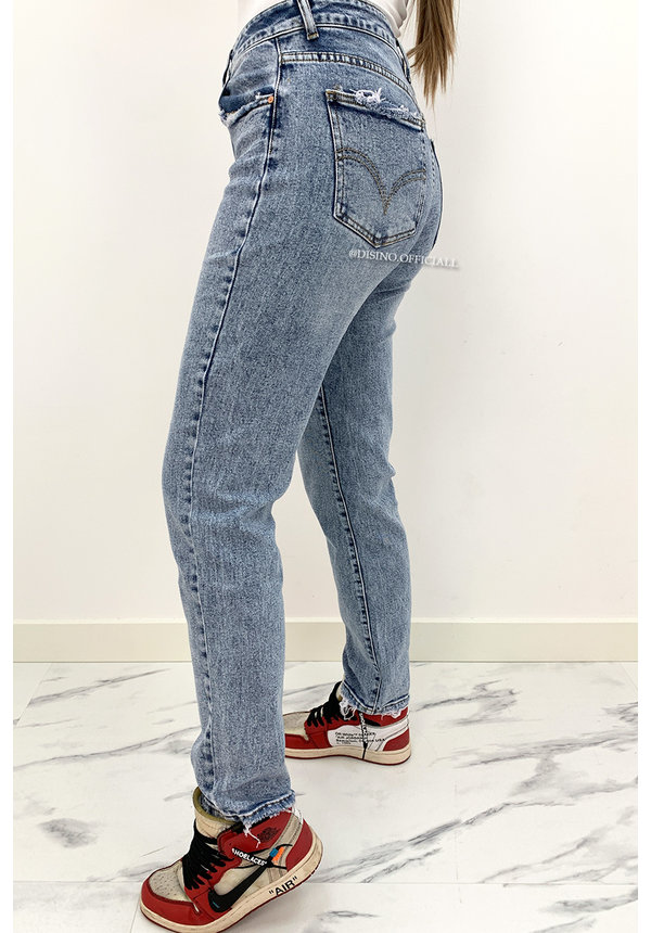 QUEEN HEART JEANS - WHITE WASH BLUE - STRETCH MUM JEANS - 3262