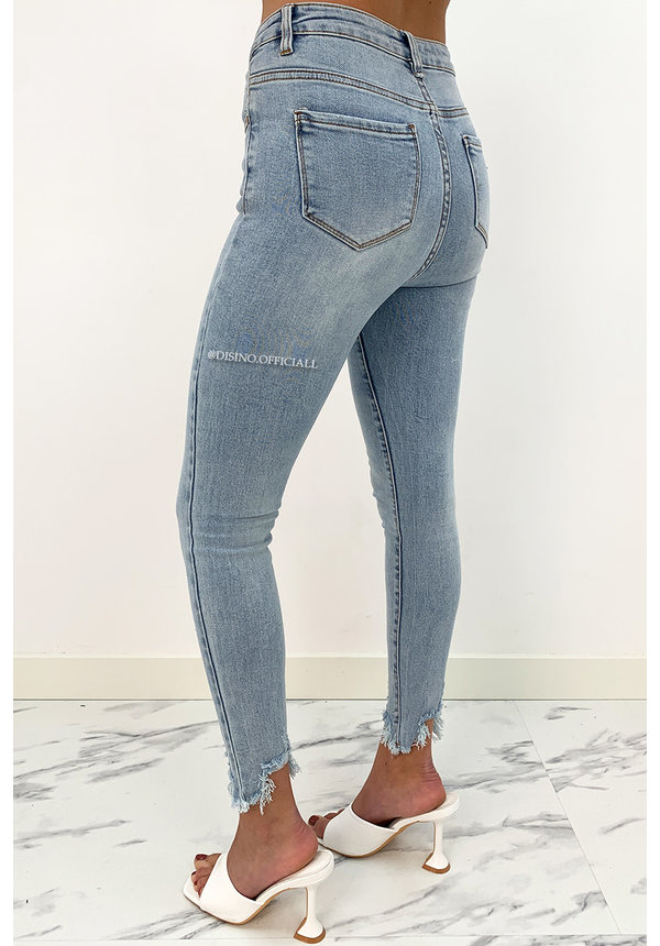 LAULIA - LIGHT BLUE - HIGH WAIST SKINNY JEANS - 277