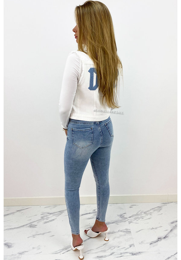 WHITE/BLUE - 'THUNDER ON MY BACK' - INSPIRED SLOGAN TEXT DENIM GILET