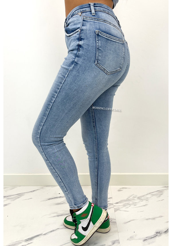 QUEEN HEARTS JEANS - LIGHT BLUE - HIGH WAIST SKINNY JEANS - 964