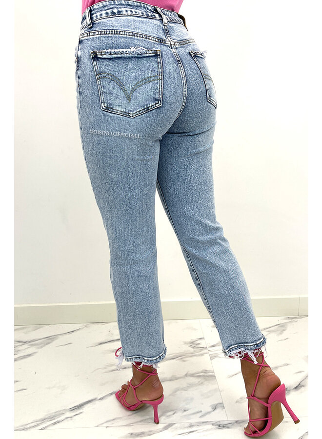 QUEEN HEART JEANS - WHITE WASH BLUE - HIGH WAIST MUM JEANS - 3276