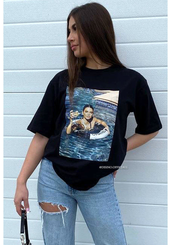 BLACK - 'KENDALL TEE' - EXTRA OVERSIZED 