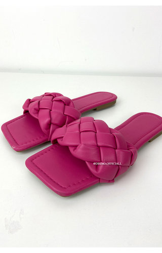 FUCHSIA - 'MILA SLIDERS' - BRAIDED SLIPPERS 