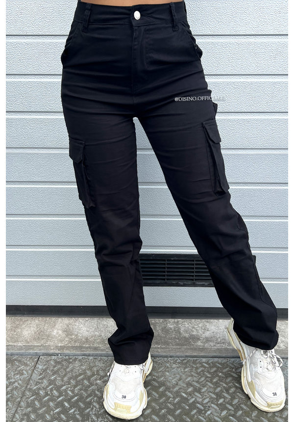 BLACK - 'TYLER' - PERFECT FIT EXTRA LONG CARGO STRAIGHT LEG JEANS