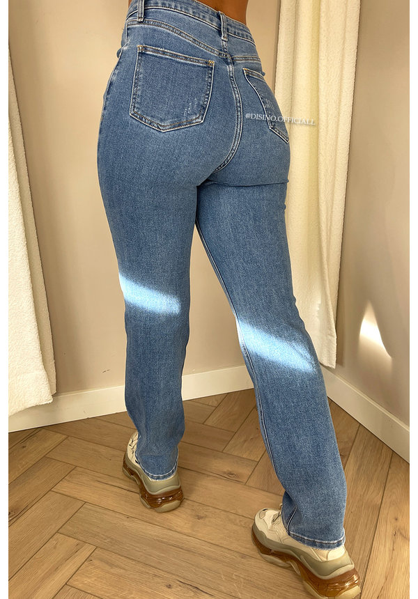 BLUE - 'BOSTON' - PERFECT FIT STRETCH HIGH WAIST STRAIGHT LEG JEANS - 1895