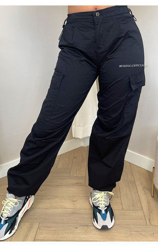 BLACK - 'JESSIE PARACHUTE CARGO' - PREMIUM QUALITY CARGO PANTS BLACK - 'JESSIE PARACHUTE CARGO' - PREMIUM QUALITY CARGO PANTS
