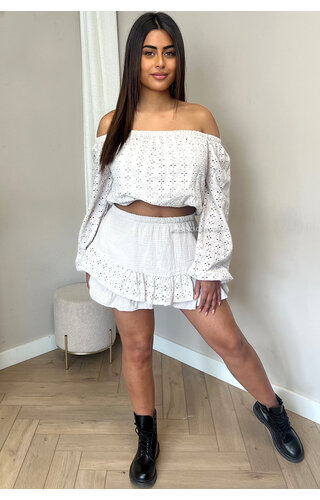 BEIGE - 'LAVELLA' - OFF SHOULDER LACE TOP + SKORT TWO PIECE SET BEIGE - 'LAVELLA' - OFF SHOULDER LACE TOP + SKORT TWO PIECE SET