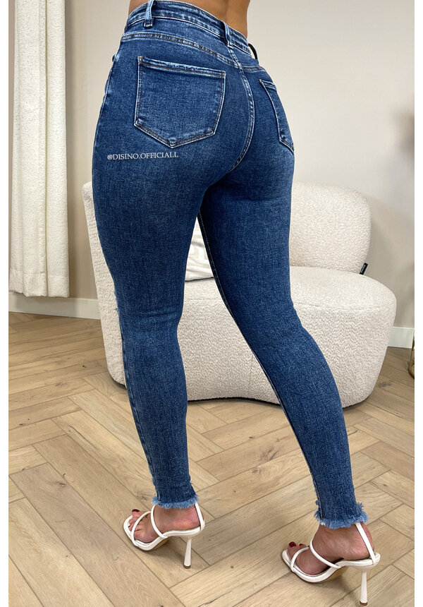 LAULIA - BLUE - EXTRA HIGH WAIST SKINNY JEANS  - 520