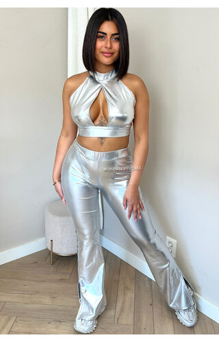 SILVER - 'LOPEZ' - TWO PIECE METALLIC STRETCH FLARE + TOP SET SILVER - 'LOPEZ' - TWO PIECE METALLIC STRETCH FLARE + TOP SET