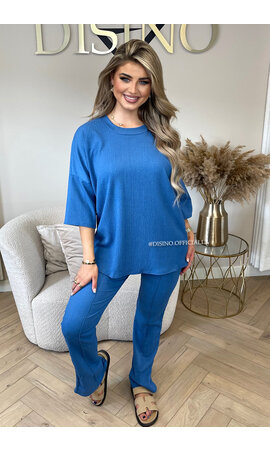 JEANS BLUE - 'MILEY SET' - COMFY STRETCH OVERSIZED TEE + PANTS SET