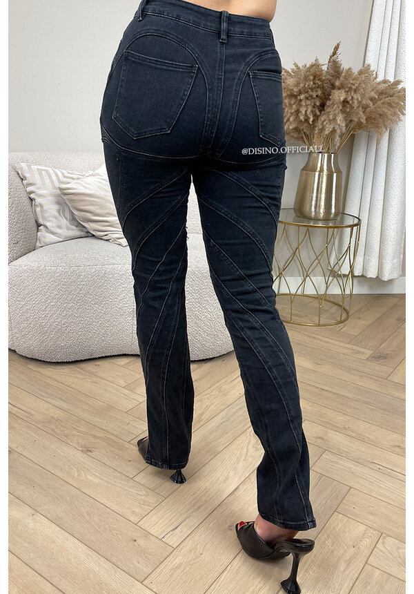 BLACK - 'VALENTINA JEANS' - PREMIUM QUALITY MUG INSPIRED SKINNY JEANS